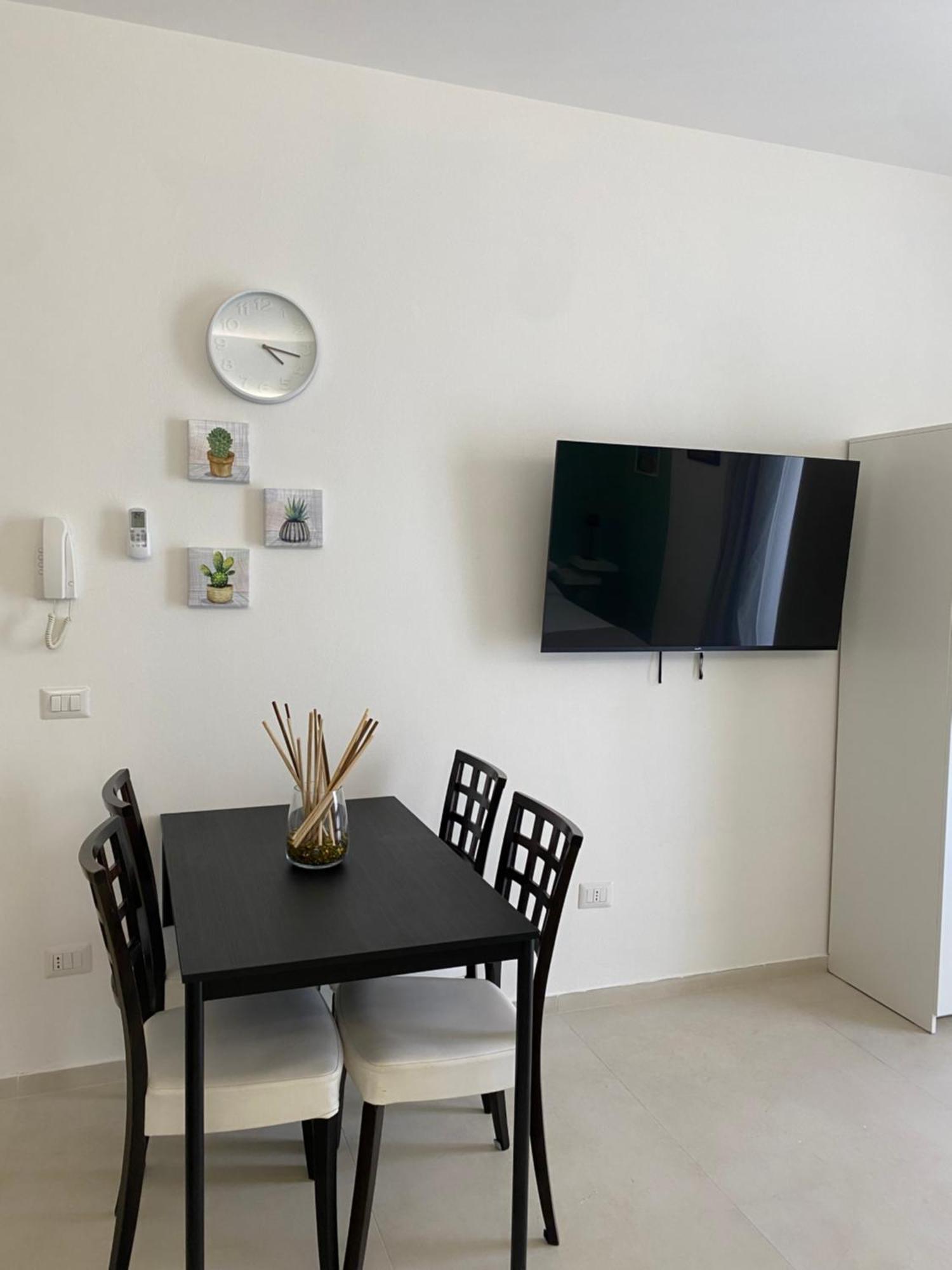 Le Buguse Suite Apartment Lecce Exterior foto